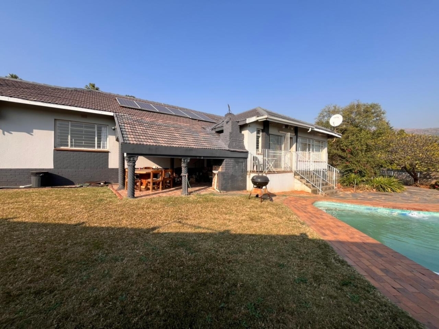 4 Bedroom Property for Sale in Protea Park North West